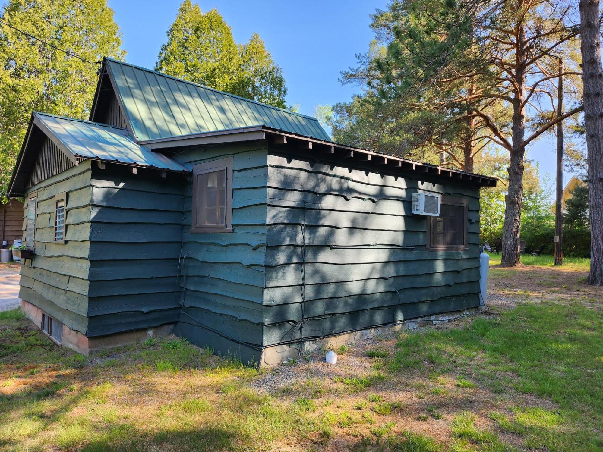 Moreno's Adirondack Lodge Saranac Lake