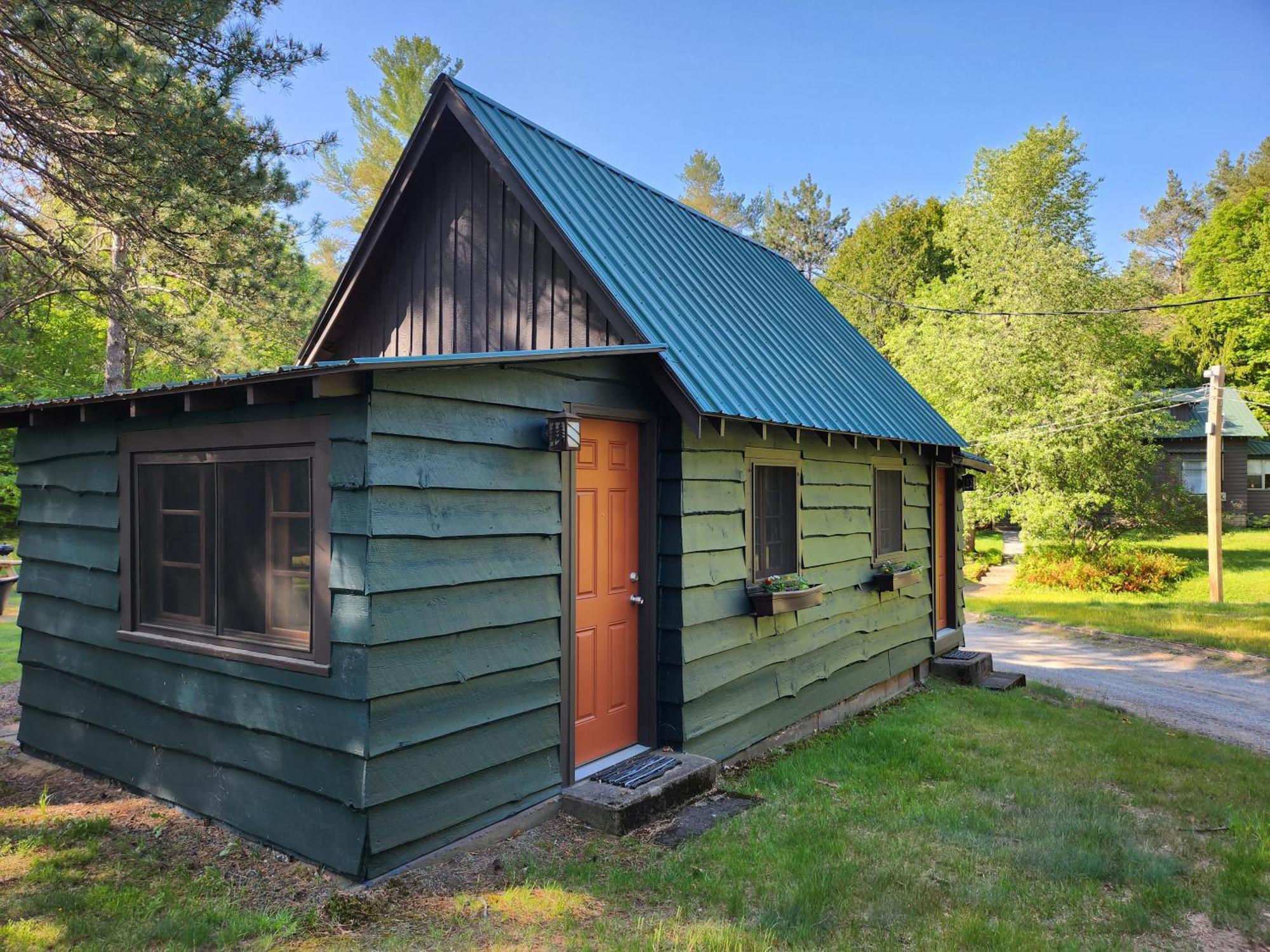 Moreno's Adirondack Saranac Lake