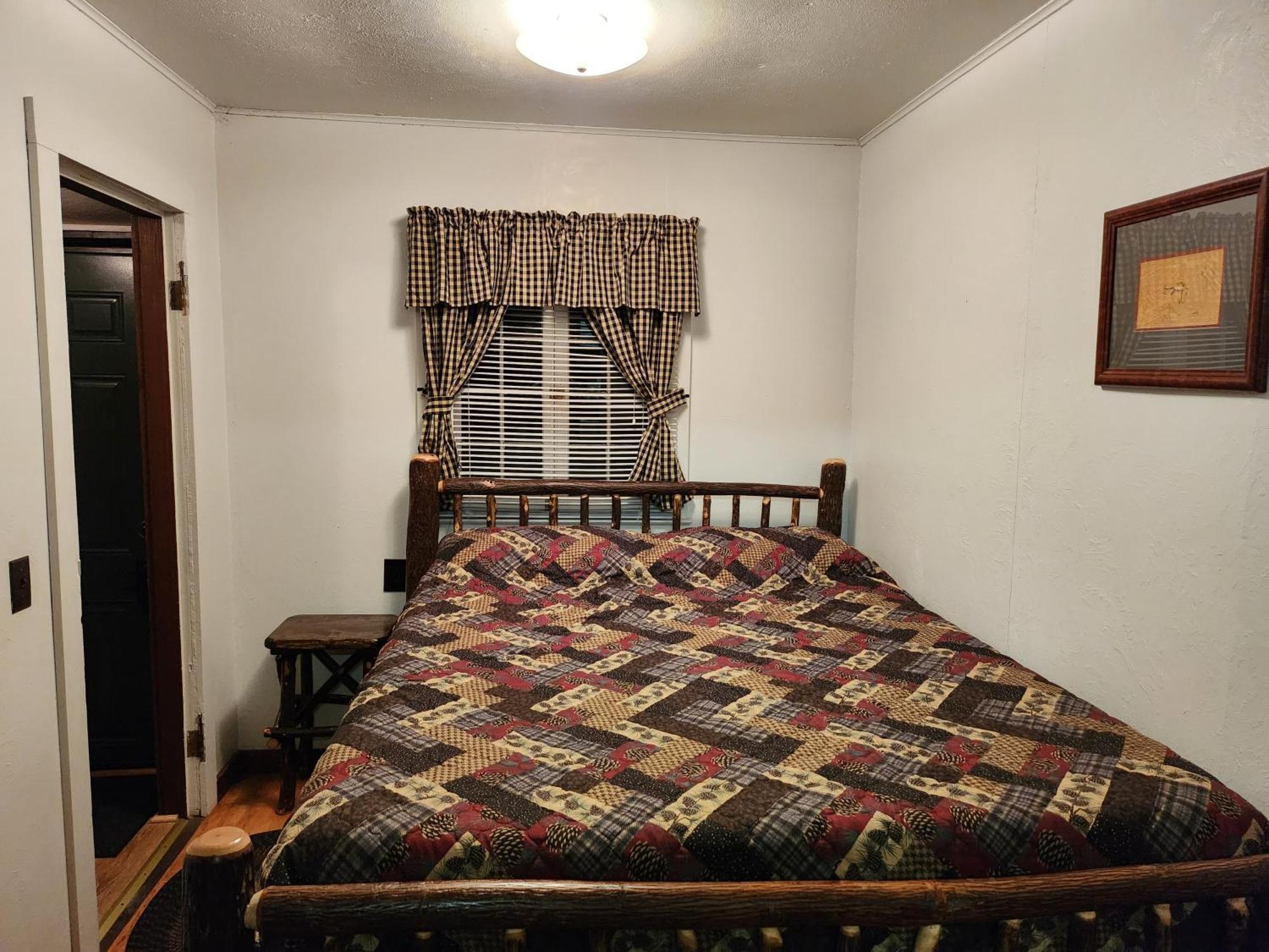Moreno's Adirondack Lodge Saranac Lake