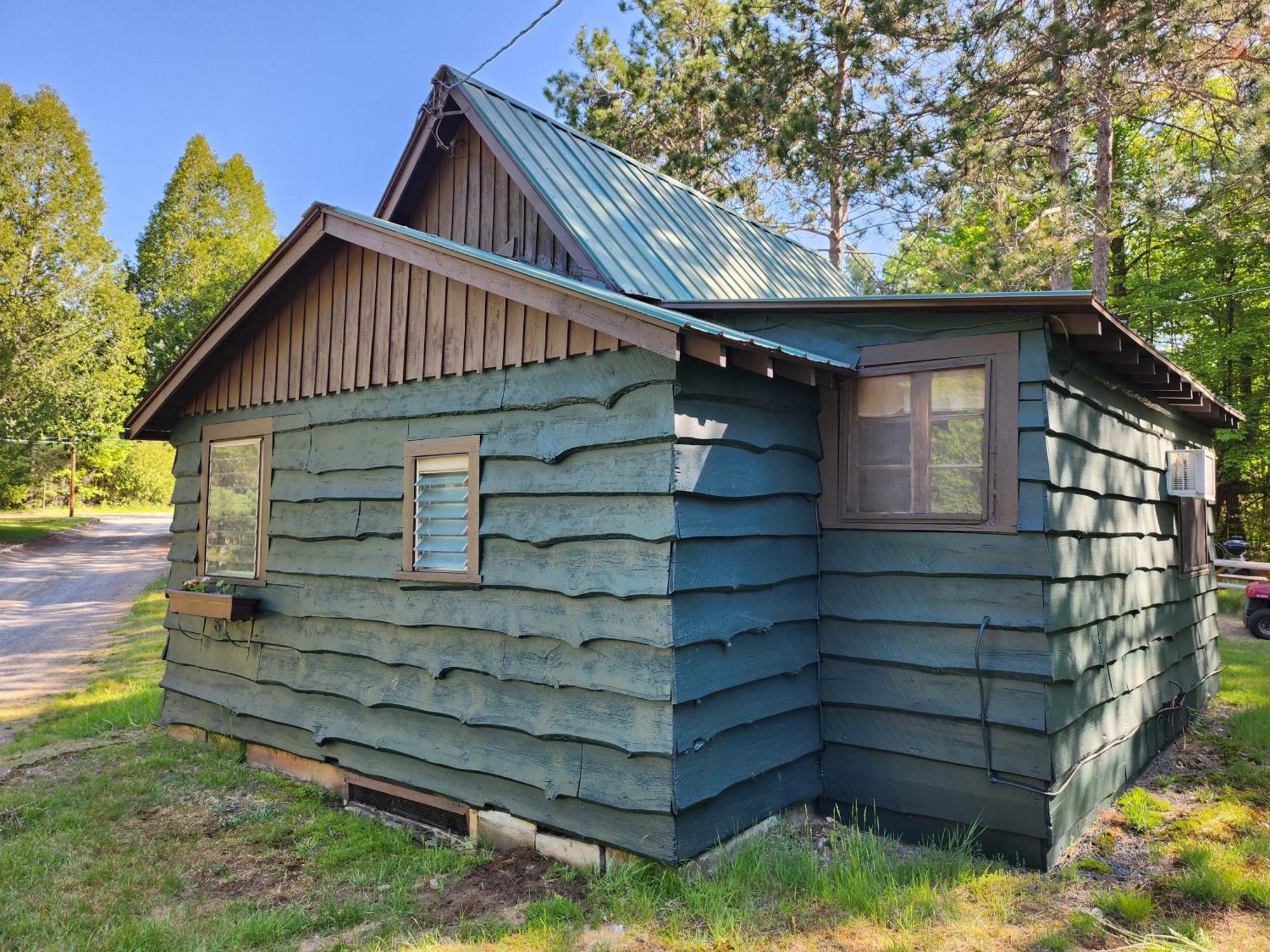 Moreno's Adirondack *