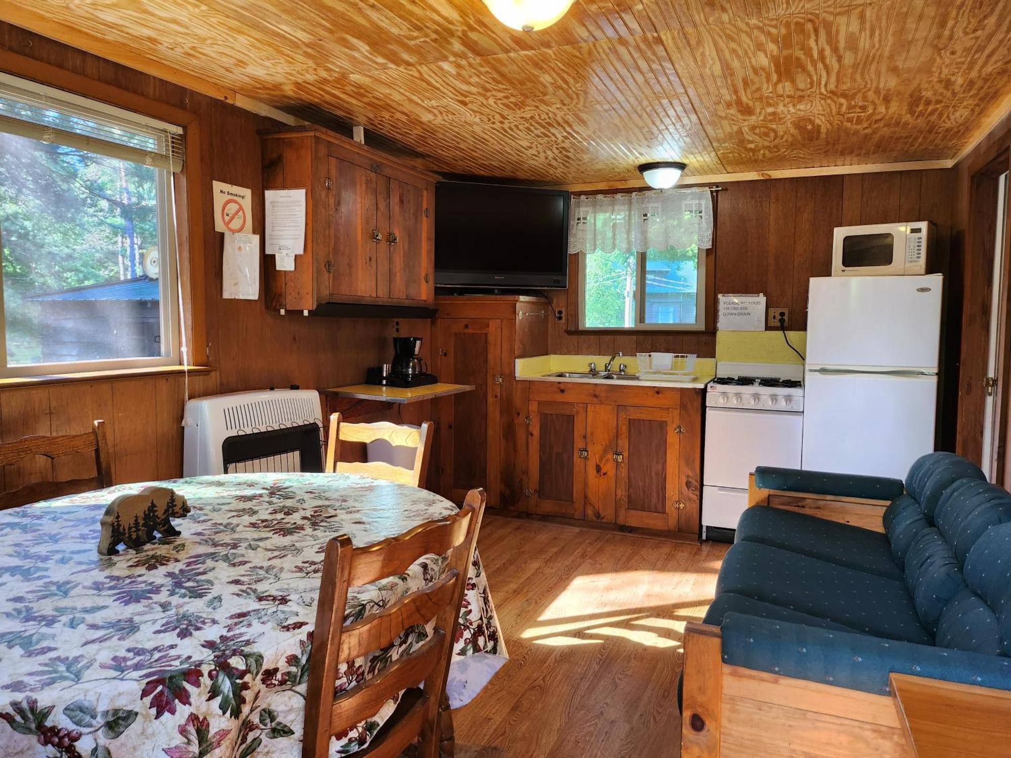 Moreno's Adirondack Saranac Lake