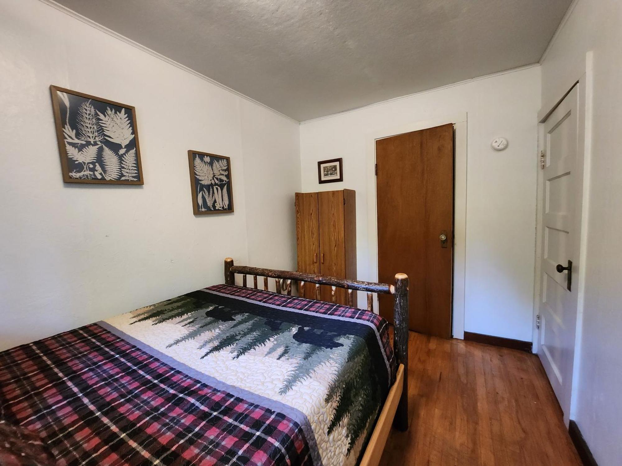 Lodge Moreno's Adirondack *